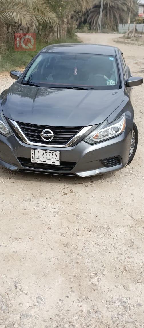Nissan Altima